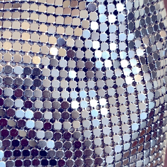 Metallic Sequined hobo style shoulder bag - Picture 7 of 8